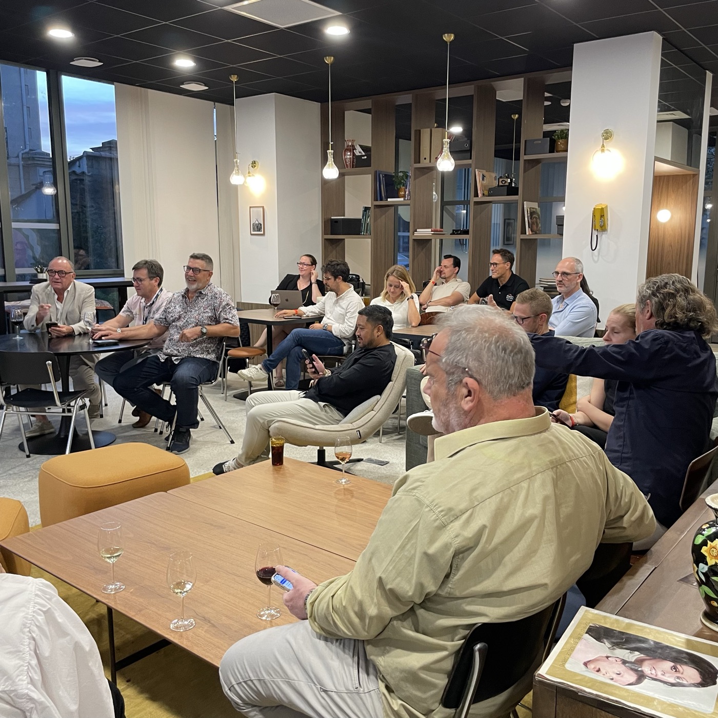 Rencontre IApéro du réseau Inwin, échanges en soirée